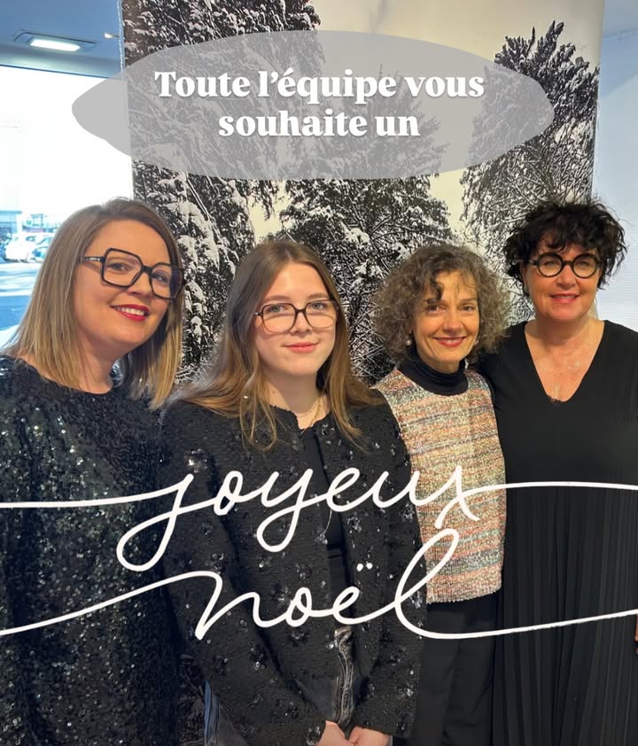 Joyeux Noel Stephanie Marie Chloe et Carole vous souhaitent 1 1452186980244005 - Quimper Brest Joyeux Noel Stephanie Marie Chloe et Carole vous souhaitent 1 1452186980244005 - Quimper Brest